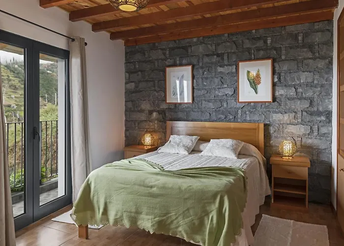 Refugio Da Serra - By Wehost * 阿科达卡列塔